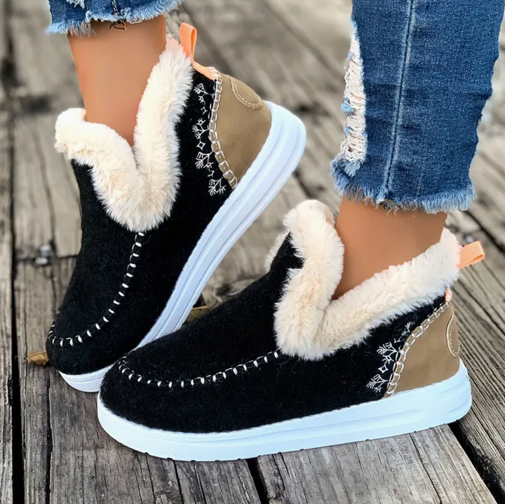Iris Lane Winter Boots by Modioza