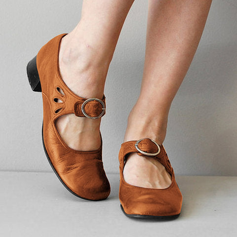 Matilda Lane Classic Pumps by Modioza