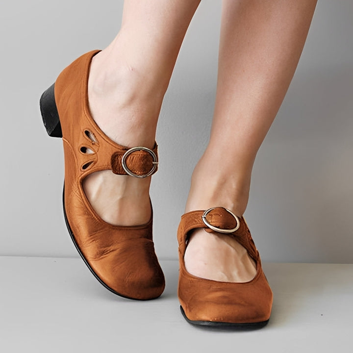 Rowan Aspen Mary Jane Flats – Brown