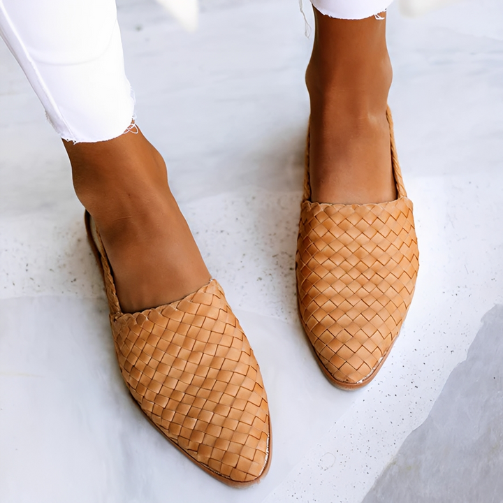 Cassidy Meadow Slingback Flats – Beige