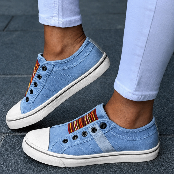 Quinn Cedar Slip-On Sneakers – Blue