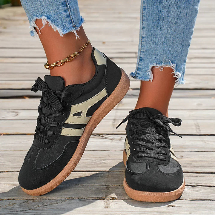 Remi Willow Everyday Sneakers – Black