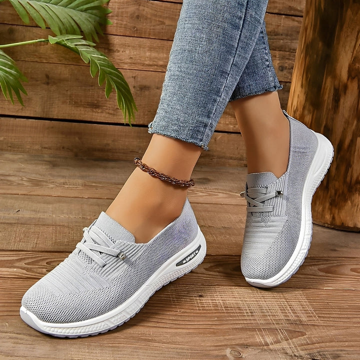 Presley Willow Everyday Sneakers – Gray