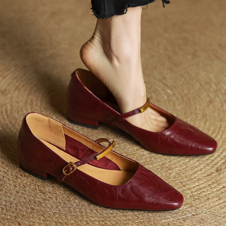 Wren May Classic Pumps by Modioza