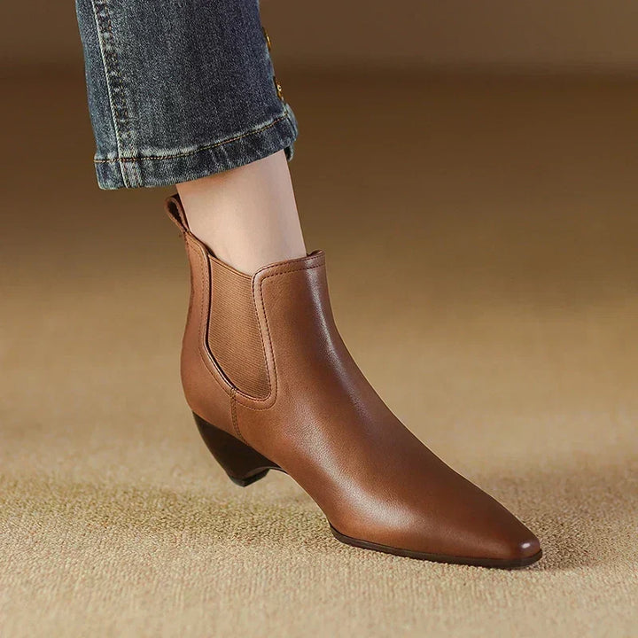Willa May Casual Boots by Modioza