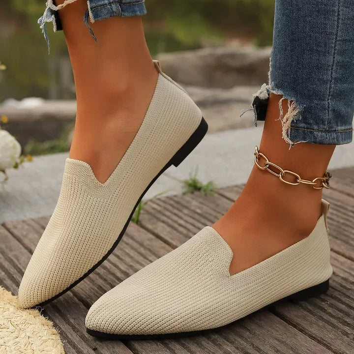 Greta Cove Casual Flats by Modioza