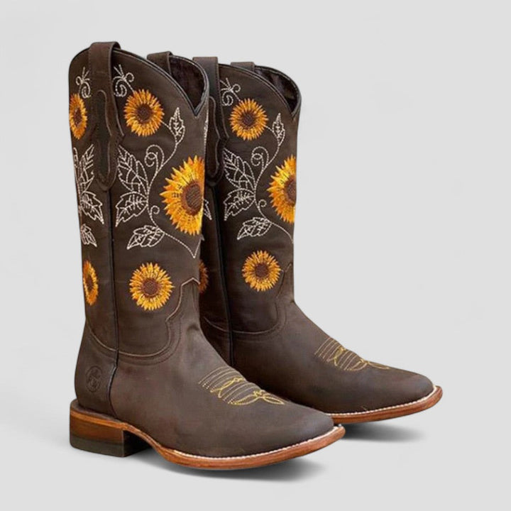 Camryn Cedar Western Ankle Boots – Dark Brown
