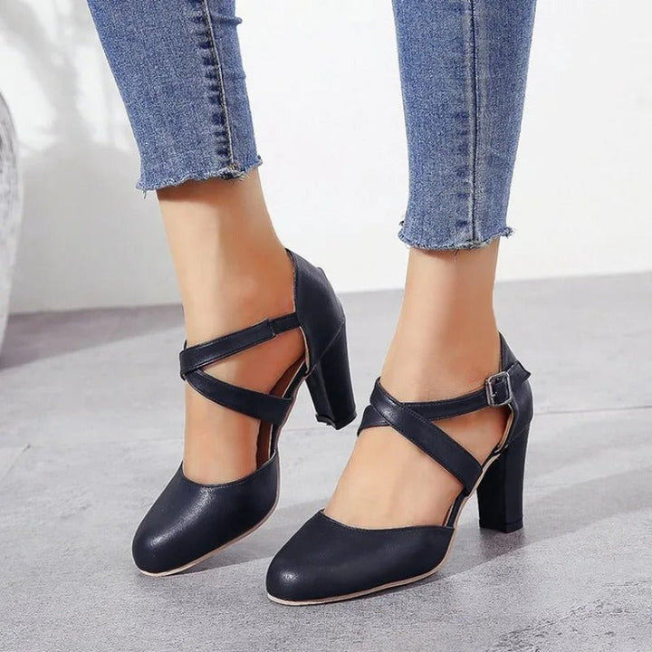 Brooklyn Meadow Pumps – Black