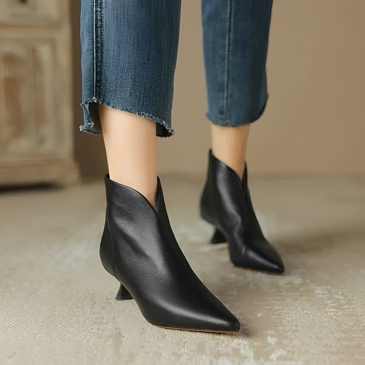 Harper Willow Ankle Boots – Black