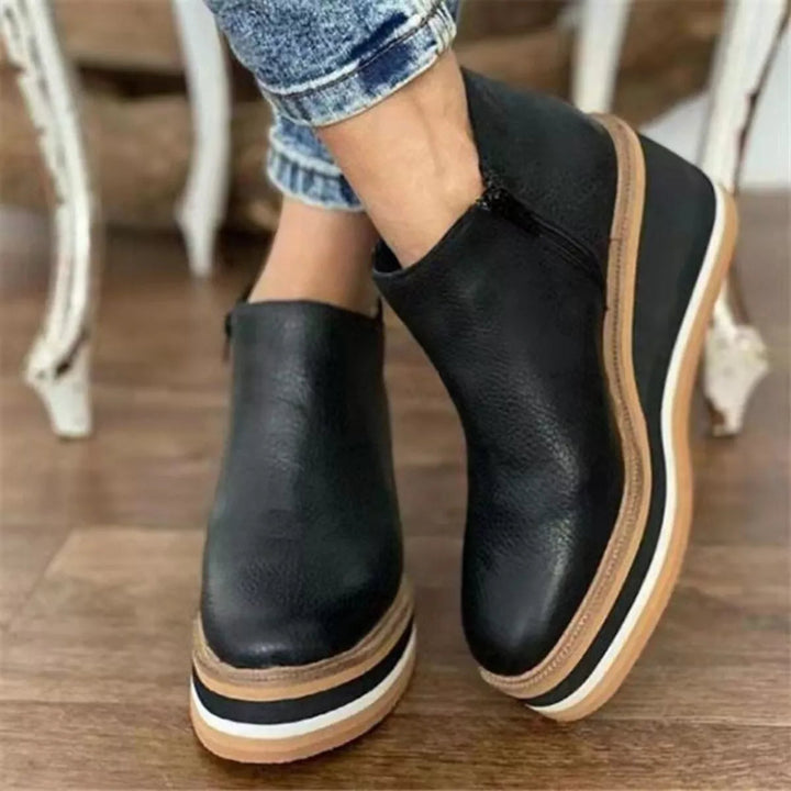 Kinsley Harbor Ankle Boots – Black
