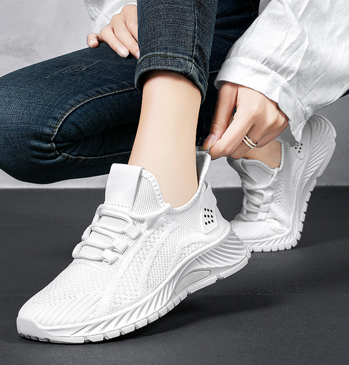 Willow Row Casual Sneakers by Modioza